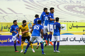 هفته نهم لیگ برتر فوتبال، سپاهان – صنعت نفت آبادان