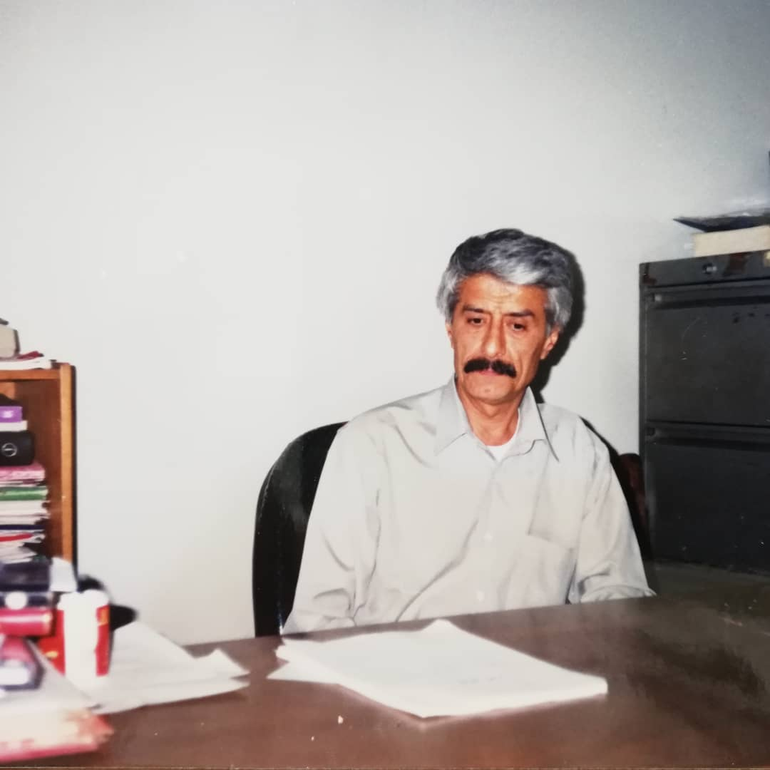 در سوگ عاشقِ مجنونوارِ خواندن