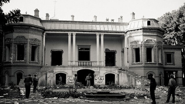 ۱۳ سال حبس برای فروشنده خانه دکتر مصدق ۱۳ سال حبس برای فروشنده خانه دکتر مصدق