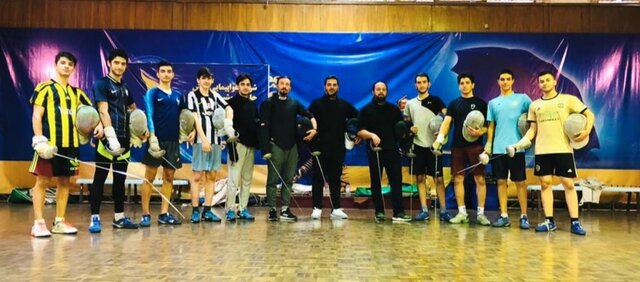 تمرینات سابریستهای نوجوان و جوان زیر نظر عابدینی تمرینات سابریستهای نوجوان و جوان زیر نظر عابدینی