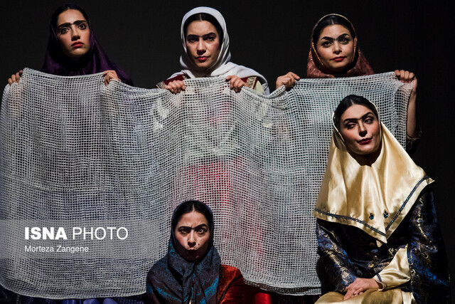 چالشهای اجرای یک کمدی - تراژدی ایرانی 3