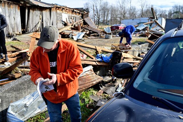 احتمال مرگ بیش از ۱۰۰ تن بر اثر طوفان سهمگینِ "کنتاکی"