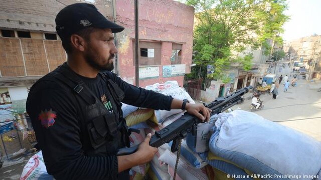 طالبان پاکستان مسئولیت حمله به تیم مجری واکسیناسیون فلج اطفال را بر عهده گرفت