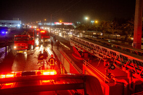 آتش سوزی کارخانه تولید رنگ در قم