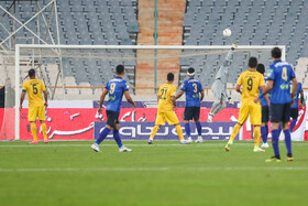 هفته دهم لیگ برتر فوتبال، استقلال - سپاهان