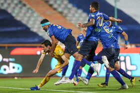 هفته دهم لیگ برتر فوتبال، استقلال - سپاهان