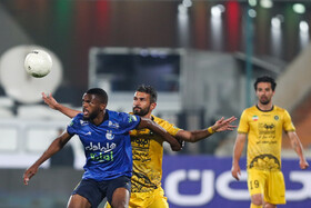 هفته دهم لیگ برتر فوتبال، استقلال - سپاهان