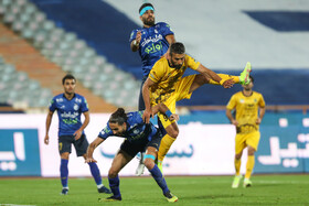 هفته دهم لیگ برتر فوتبال، استقلال - سپاهان