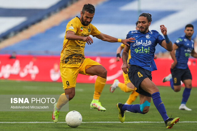 پیروزی یک نیمهای استقلال مقابل سپاهان پیروزی یک نیمهای استقلال مقابل سپاهان