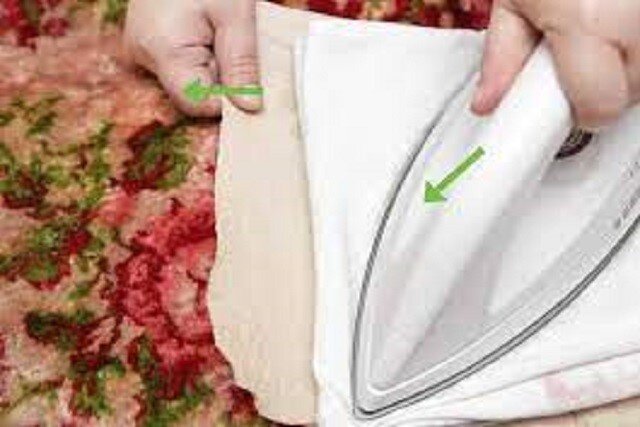 روش تمیزکردن انواع لکه از روی فرش