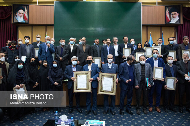 برترین پژوهشگران و فناوران کشور معرفی شدند برترین پژوهشگران و فناوران کشور معرفی شدند