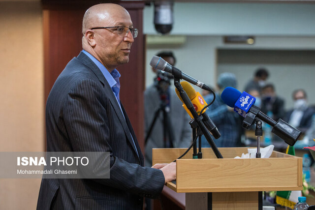 در زمان ریاست دکتر رحیمی وارد دوره کارشناسی ارشد شدم در زمان ریاست دکتر رحیمی وارد دوره کارشناسی ارشد شدم