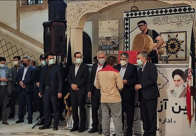 تامین جهیزیه ۱۰۰ زوج و آزادی ۱۰۰ زندانی به میمنت ۱۰۰ روز فعالیت دولت تامین جهیزیه ۱۰۰ زوج و آزادی ۱۰۰ زندانی به میمنت ۱۰۰ روز فعالیت دولت