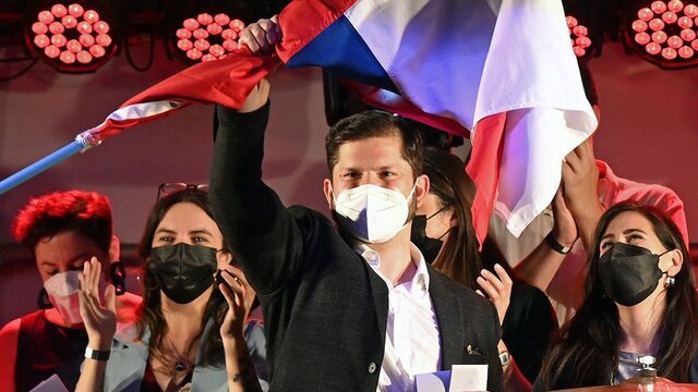 دور دوم انتخابات شیلی: رهبر اعتراضات دانشجویی مقابل حامی پینوشه