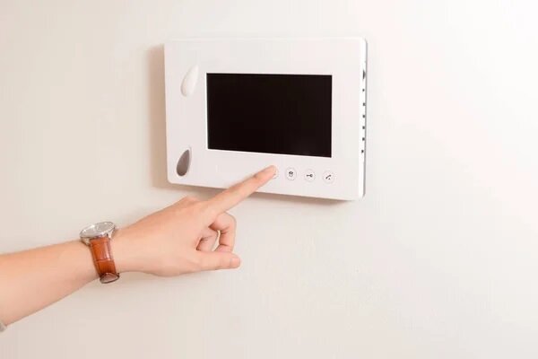 خرید آنلاین آیفون تصویری هوشمند