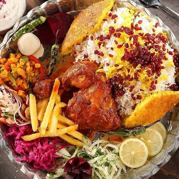 طرز تهیه زرشک پلو با مرغ مجلسی به همراه مواد لازم