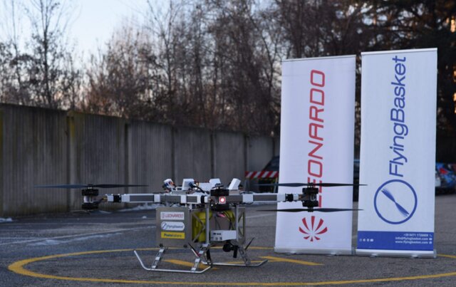 تحویل ۵۲ کیلوگرم بار با ۲ پهپاد!