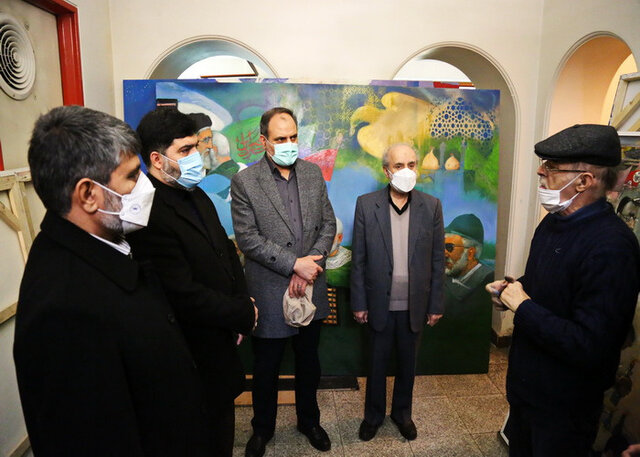 رونمایی از نقاشی ۱۰۰ متری از روایتگری انقلاب و زندگی شهید سلیمانی رونمایی از نقاشی ۱۰۰ متری از روایتگری انقلاب و زندگی شهید سلیمانی