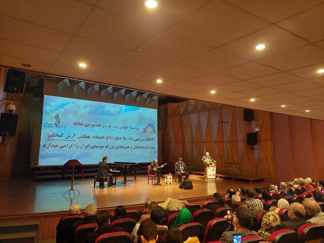 برای هنرمندی که ترجیح داد عوض ستاره بودن، دلسوز موسیقی باشد! برای هنرمندی که ترجیح داد عوض ستاره بودن، دلسوز موسیقی باشد!