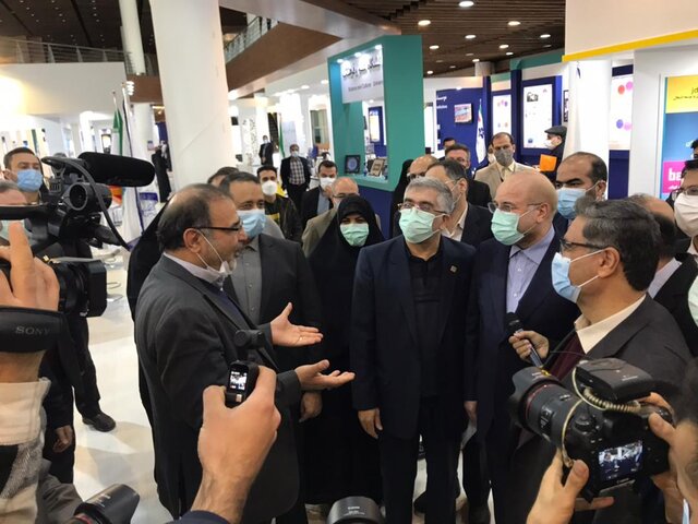 رئیس مجلس نمایشگاه توانمندیها و دستاوردهای جهاد دانشگاهی را افتتاح کرد رئیس مجلس نمایشگاه توانمندیها و دستاوردهای جهاد دانشگاهی را افتتاح کرد