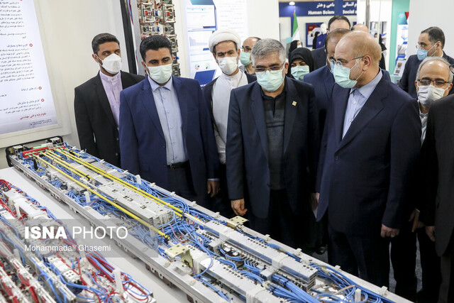 حاشیهنگاری روز نخست نمایشگاه توانمندیها و دستاوردهای جهاد دانشگاهی حاشیهنگاری روز نخست نمایشگاه توانمندیها و دستاوردهای جهاد دانشگاهی