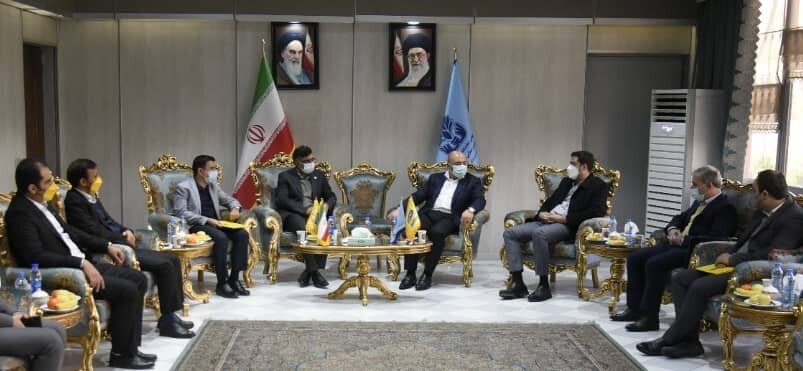 امضای تفاهمنامه همکاری در زمینه تحول دیجیتال بین ایرانسل و شرکت غدیر 2