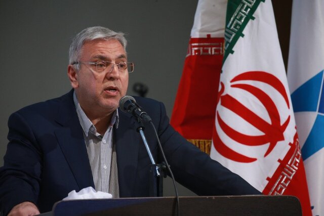 تبیین مکتب شهید سلیمانی برای نخبگان و  عموم در دانشگاه آزاد اسلامی