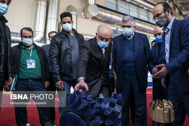 صالحی: دولت در تدوین برنامه هفتم از جهاد دانشگاهی استفاده کند صالحی: دولت در تدوین برنامه هفتم از جهاد دانشگاهی استفاده کند