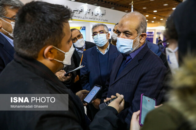 روز شلوغ و پرکار نمایشگاه دستاوردهای جهاد دانشگاهی