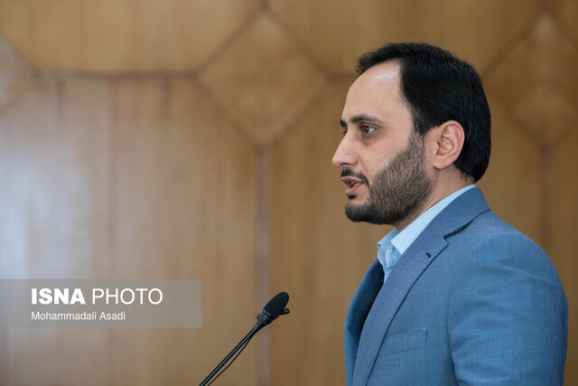 روایت بهادری جهرمی از دیدار رییسجمهوری با دانشجویان