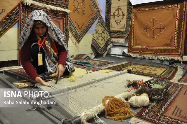 عکس تزئینی ست هنرمندان صنایعدستی در جستوجوی خانههای تاریخی سمنان