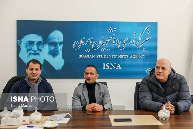 کارشناسان کشتی فرنگی در ایسنا: بنا باید بماند اما با انتخابی عادلانه