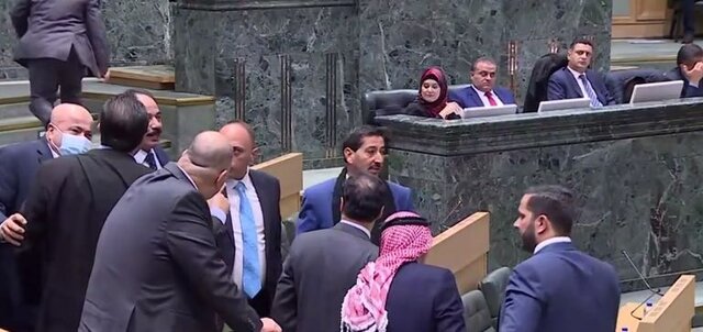 درگیری فیزیکی در جلسه پارلمان اردن درباره بررسی اصلاح قانون اساسی