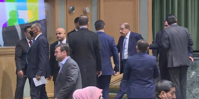 درگیری فیزیکی در جلسه پارلمان اردن درباره بررسی اصلاح قانون اساسی