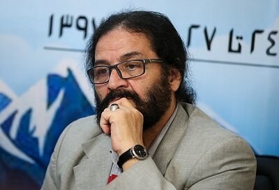 میخواستم بگویم خواننده «یار دبستانی» من هستم! میخواستم بگویم خواننده «یار دبستانی» من هستم!