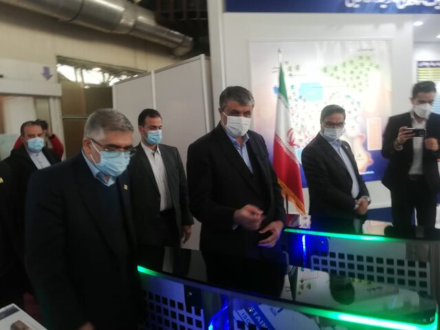 بازدید رئیس سازمان انرژی اتمی از نمایشگاه دستاوردهای جهاد دانشگاهی ۱۴۰۰ بازدید رئیس سازمان انرژی اتمی از نمایشگاه دستاوردهای جهاد دانشگاهی ۱۴۰۰