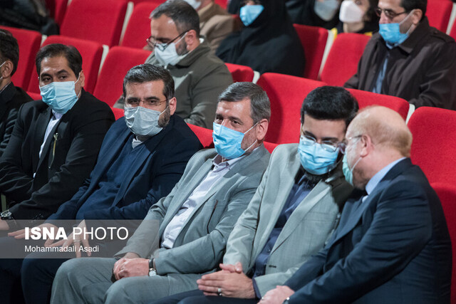 سازها در رثای سردار سلیمانی نواخته شد