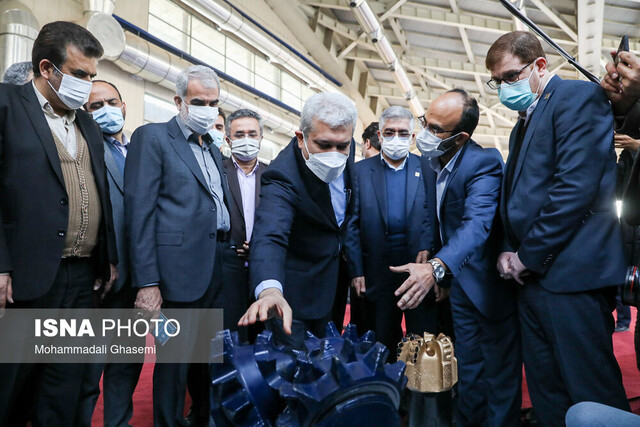 بازدید معاون علمی و فناوری رییس جمهور از نمایشگاه دستاوردهای جهاد دانشگاهی  بازدید معاون علمی و فناوری رییس جمهور از نمایشگاه دستاوردهای جهاد دانشگاهی