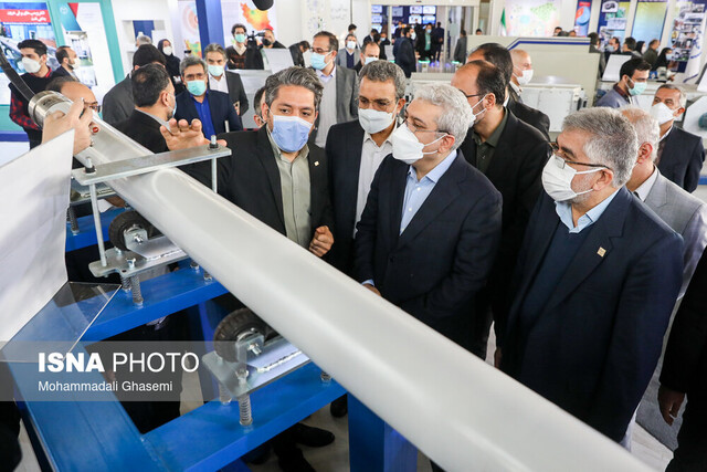 ستاری: همکاری معاونت علمی و فناوری و جهاد دانشگاهی به صورت مستمر ادامه دارد