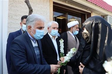 آزادی ۱۲ مددجو در بازدید رئیس سازمان زندانها از ندامتگاه زنان تهران آزادی ۱۲ مددجو در بازدید رئیس سازمان زندانها از ندامتگاه زنان تهران