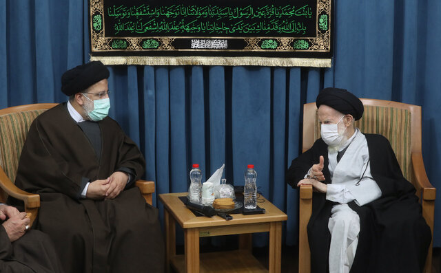 رئیسجمهور: وضعیت کالاهای اساسی در شرایط خوبی قرار دارد رئیسجمهور: وضعیت کالاهای اساسی در شرایط خوبی قرار دارد