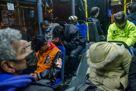 اتوبوس خط تجریش - راه آهن - ۷ دی - ساعت ۴ بامداد - اتوبوس خواب ها در حد فاصل ابتدا و انتهای این خط فرصت دارند تا بخوابند.