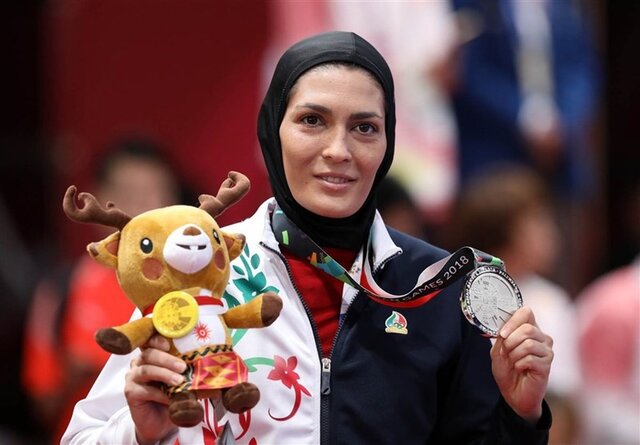 الهه منصوریان: اولین زن مسلمان UFC خواهم بود که با حجاب مبارزه میکند