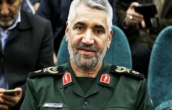 سردار فضلی: شهید سلیمانی الگوی دفاع مقدس را در جبهه مقاومت پیاده کرد سردار فضلی: شهید سلیمانی الگوی دفاع مقدس را در جبهه مقاومت پیاده کرد