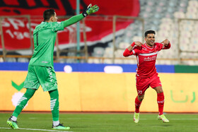 عیسی آل کثیر زننده اولین گل پرسپولیس