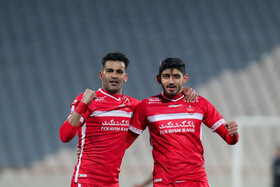 خوشحالی عیسی آلکثیر و مهدی ترابی بعد از اولین گل پرسپولیس