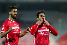 خوشحالی سیامک نعمتی و میلاد سرلک بعد از زدن گل دوم پرسپولیس