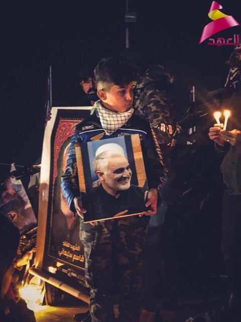 تجدیدعهد مردم عراق با شهید سلیمانی و ابومهدی در ساعت و محل شهادت