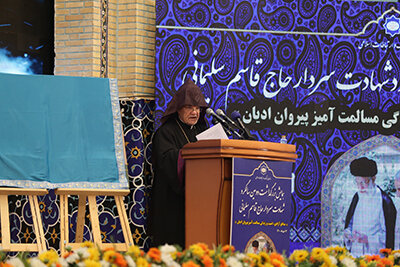 خلیفه ارامنه تهران: شهید سلیمانی زندگی خود را صرف دفاع از مظلومان جهان کرد خلیفه ارامنه تهران: شهید سلیمانی زندگی خود را صرف دفاع از مظلومان جهان کرد