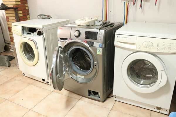 مرکز تعمیر لباسشویی در تهران - تعمیرکار لباسشویی